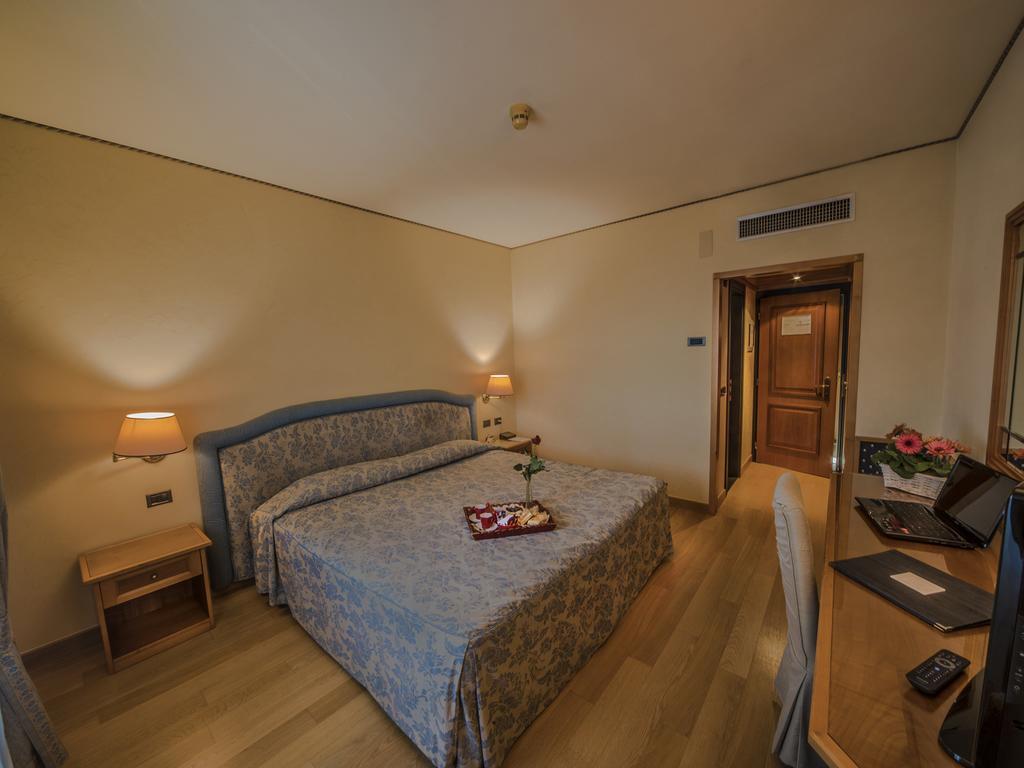 Hotel Valdarno Montevarchi Esterno foto